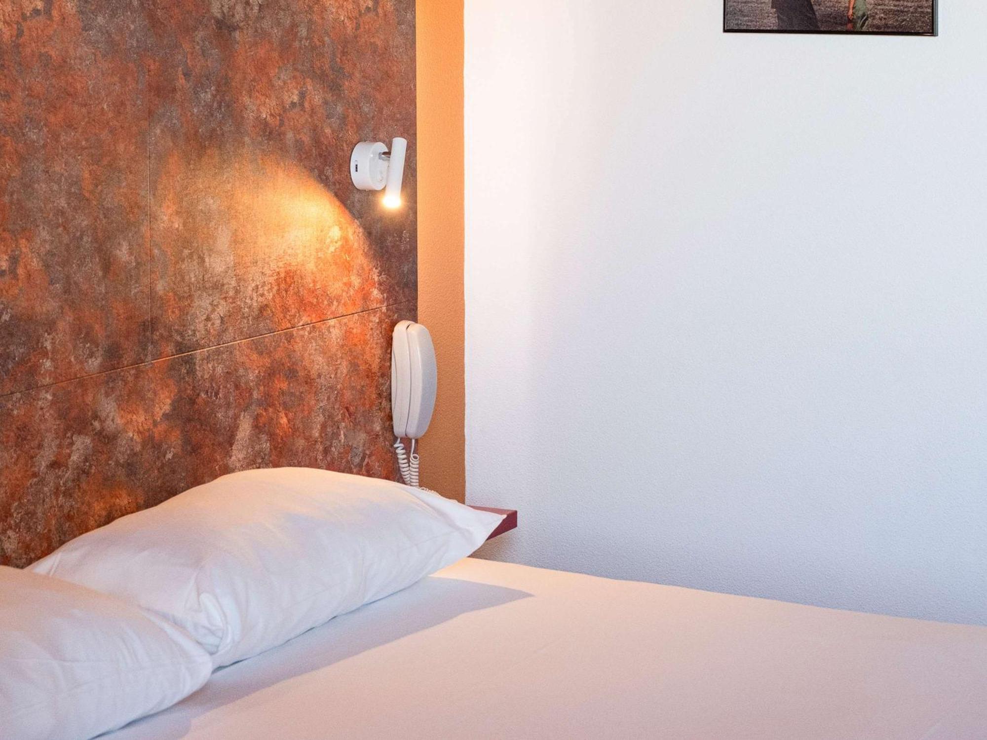 Ibis Styles Toulouse Cite Espace Екстер'єр фото