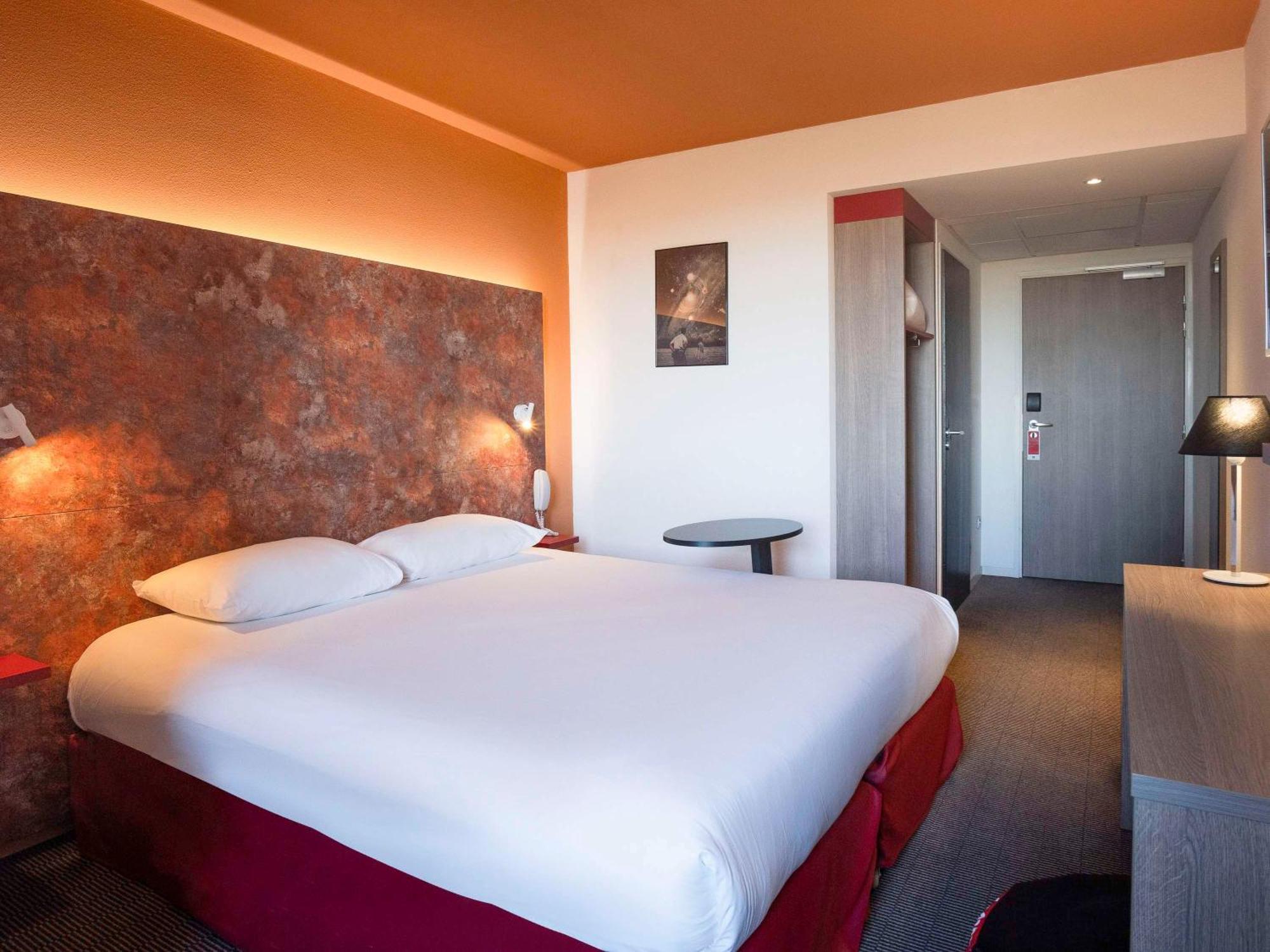 Ibis Styles Toulouse Cite Espace Екстер'єр фото