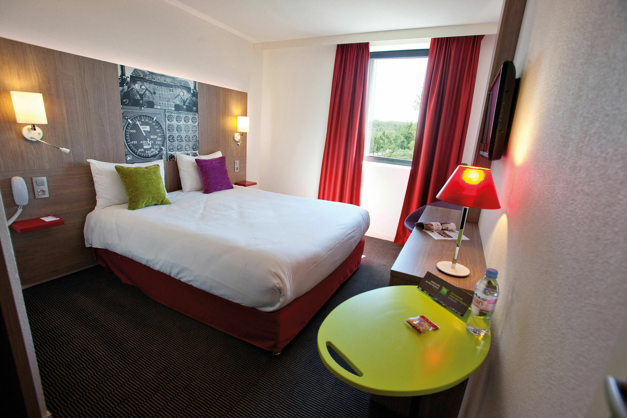 Ibis Styles Toulouse Cite Espace Екстер'єр фото
